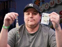 Shaun Deeb Becomes First Multi-Bracelet Winner of 2018 WSOP – Takes POY Lead