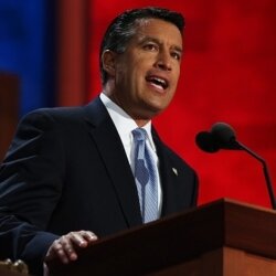 Nevada Governor Brian Sandoval Perplexed by New Jersey’s Refusal to Sign Interstate Poker