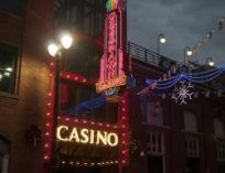Man Dressed as Guard Robs $500,000 outside Detroit’s Greektown Casino