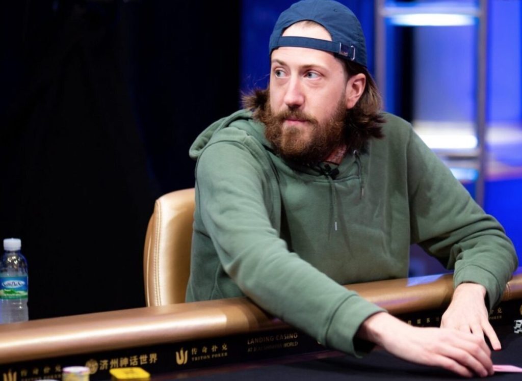 Steve O'Dwyer playing poker