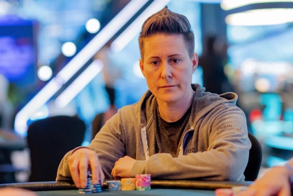 vanessa Selbst playing poker