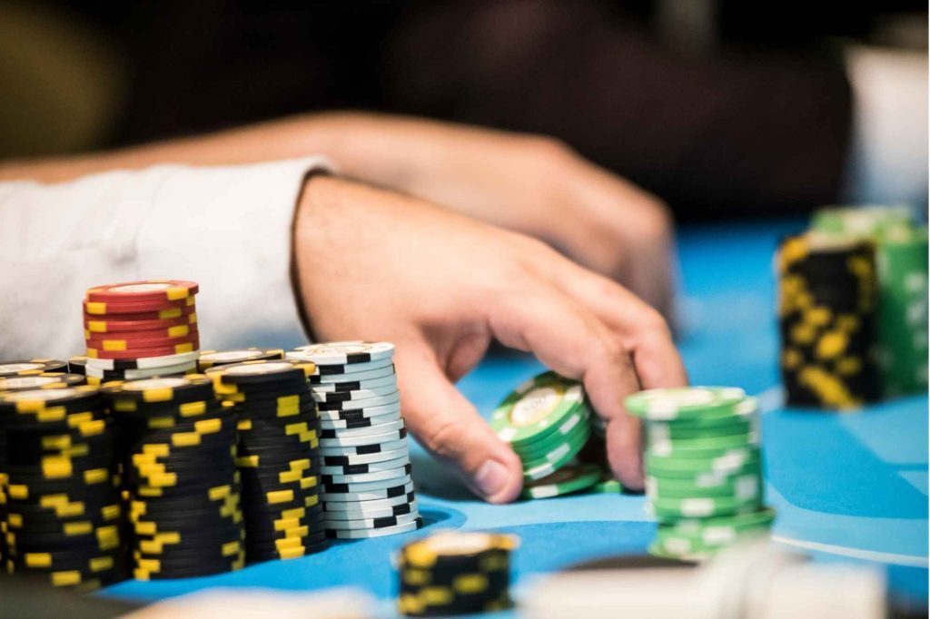 Micro-Stakes vs High-Stakes